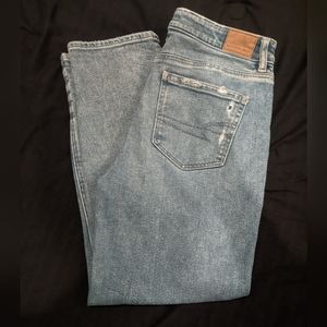 American eagle Mom jeans